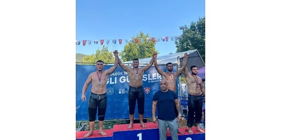 Kemer Belediye güreşçisi kürsüye çıktı