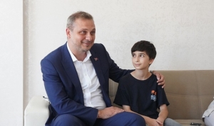 kultur-sem-basariya-acilan-kapi-oldu-zBNzjzL8.jpg