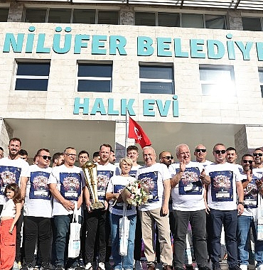 nilufer-belediyespor-super-kupayi-nilufere-getirdi-4IafRIMl.jpg