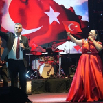 tugce-kandemir-sarayi-salladi-4HOcOncR.jpg