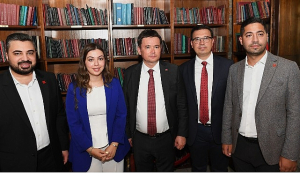 zamansiz-kitaplar-muzesi-kapilarini-acti-Df4CYAqv.jpg