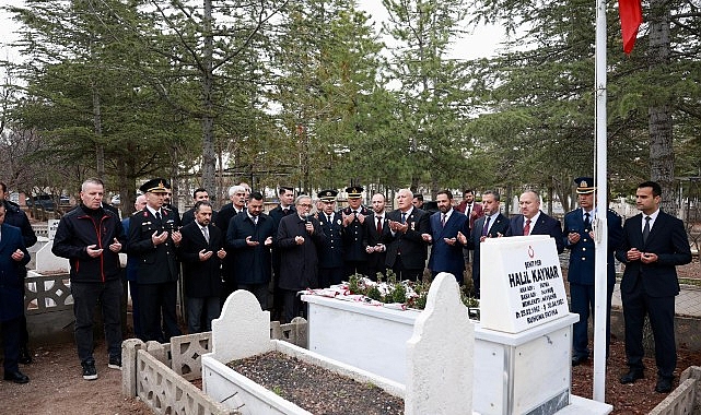 18-mart-canakkale-zaferi-ve-sehitleri-anma-gunu-5JMuqIb1.jpg