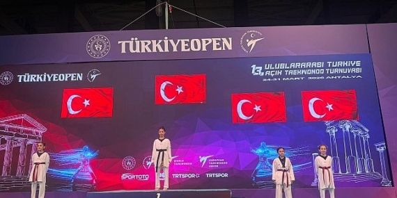 Başkan Altay Bronz Madalya Kazanan Melek Su’yu Tebrik Etti