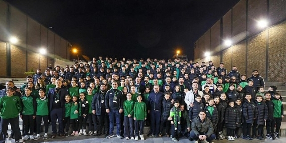 Başkan Büyükakın, Hodri Meydan İftarı’nda konuştu: “Kocaelispor çok daha iyi yerlerde olacak”