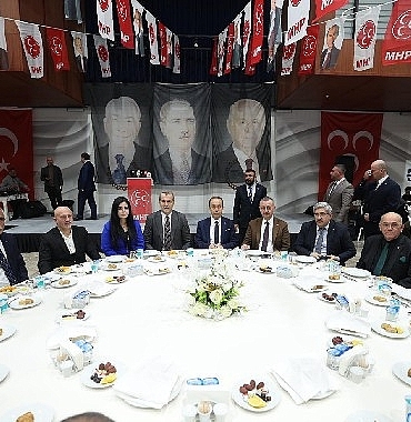 baskan-buyukakin-mhp-il-iftarina-katildi-6VIzBdnD.jpg