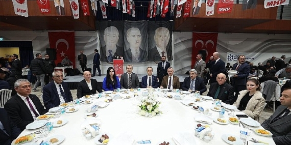 baskan-buyukakin-mhp-il-iftarina-katildi-6VIzBdnD.jpg