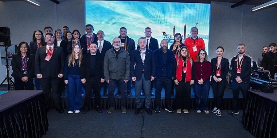 Başkan Büyükakın uluslararası gazetecilerle bir araya geldi