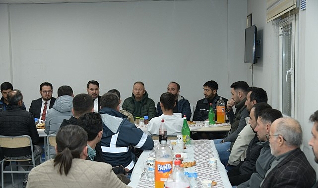 baskan-cirpanoglu-kazanbel-beton-calisanlariyla-iftar-sofrasinda-bulustu-2VyRfbYl.jpg