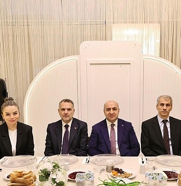 bayrampasada-egitim-icin-ortak-akil-bulusmasi-WdYSSve7.jpg