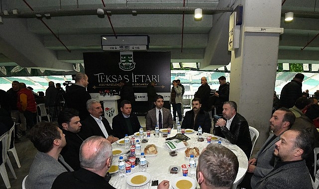 bursaspor-ailesi-geleneksel-iftarda-bulustu-8GvJFeOZ.jpg