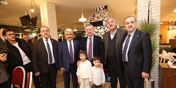Büyükakın şehit aileleri, gazi ve yaşlılar ile bir araya geldi