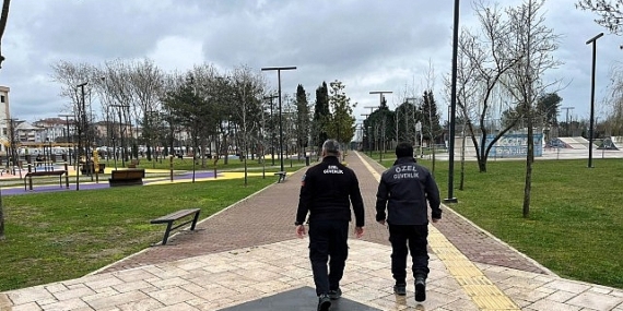 Büyükşehir Zabıtası huzur ve güvenlik için 7/24 sahada; “Güvenli Kocaeli” hedefiyle şehrin her köşesindeler