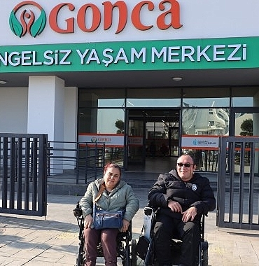 goncada-engelleri-asan-bir-ask-hik-yesi-XWrGYDkZ.jpg