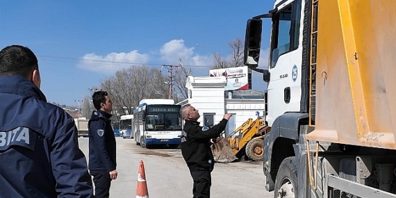 Keçiören’de Dronla Hafriyat Kamyonu Denetimi