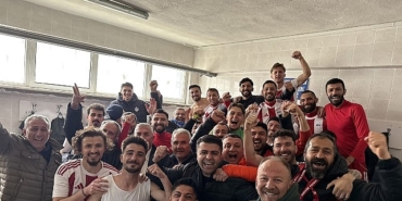 liderden-deplasman-zaferi-zZY176PU.jpg