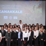 maltepe-belediyesi-ogrencilerinden-genclerin-gozunden-gecilmez-destan-canakkale-gosterisi-NHN6IhmW.jpg