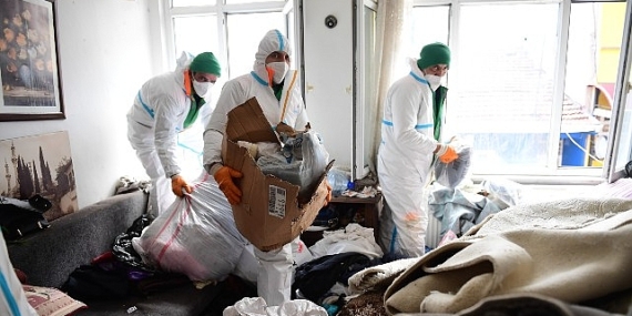 Osmangazi Belediyesi Çöp Eve Müdahale Etti, Kayıhan Rahat Nefes Aldı