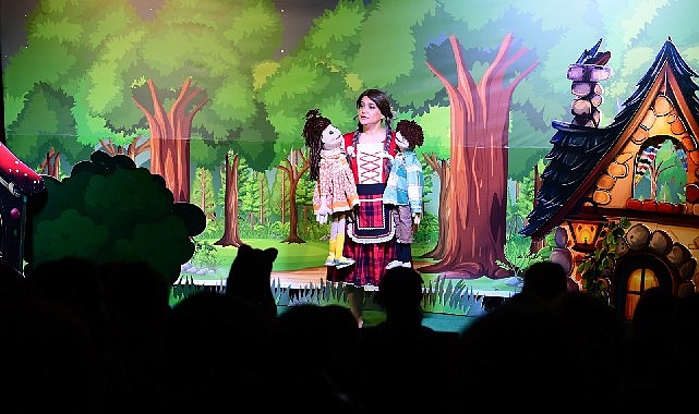 osmangazi-belediyesinden-cocuklara-ozel-hansel-ve-gretel-gosterisi-71kLwXOi.jpg