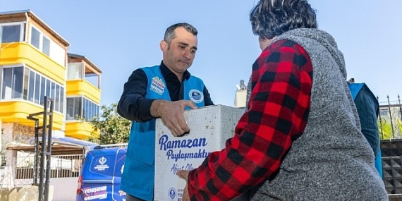 Yenişehir Belediyesi’nden Bayram sofralarına destek