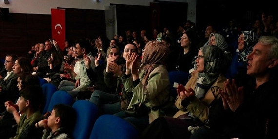 Aydın Büyükşehir Belediyesi Kültür ve Sanat Etkinlikleri İncirliova’da Yoğun İlgi Gördü