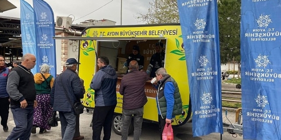 Başkan Çerçioğlu Vatandaşların ve Pazarcı Esnaflarının Yanında Olmaya Devam Ediyor