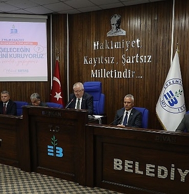 baskan-ertas-basinla-bulustu-2-yillik-hizmetleri-anlatti-KhlVBMCt.jpg