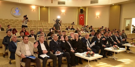 Belediye Meclisi’nde 2025 Yılı Faaliyet Raporu Oy Birliğiyle Kabul Edildi