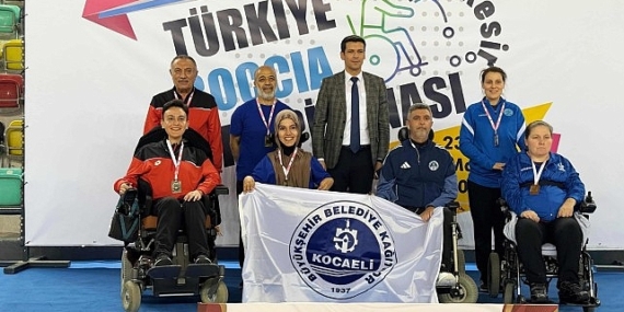 Kağıtspor başarıya ambargo koydu