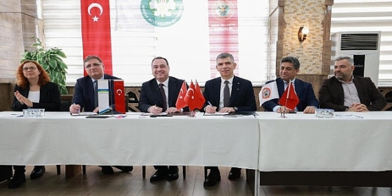 Manisa Büyükşehir’den Soma’nın Isınma Sorununa Tarihi Adım Doğalgaz için İmzalar Atıldı