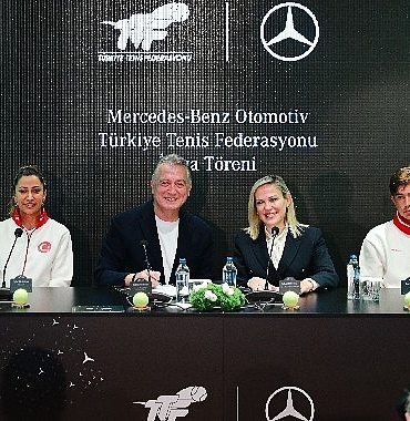 mercedes-benz-otomotiv-turkiye-tenis-federasyonunun-ana-sponsoru-oldu-XPd5qrYh.jpg