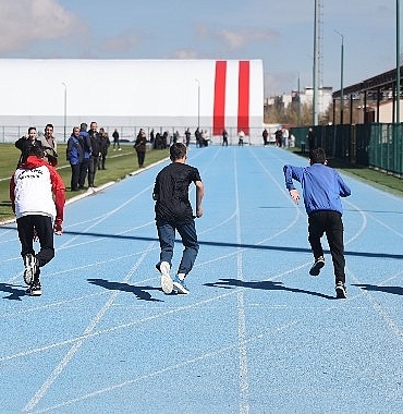 nevsehirde-ozel-sporcular-atletizm-il-sampiyonasi-duzenlendi-3DN7bPgY.jpg