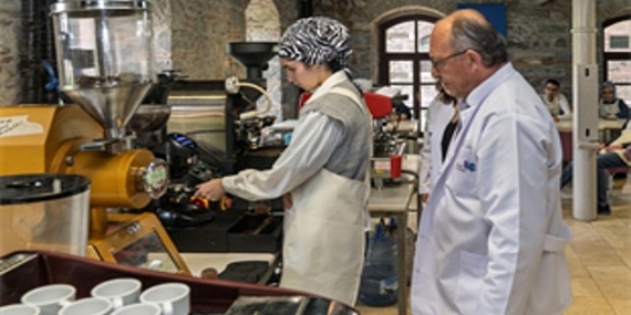 Otizmli gençler barista olma yolunda