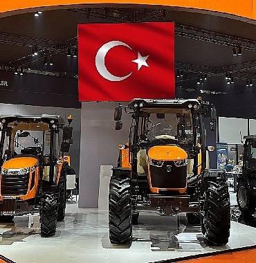 tafe-traktor-2026-konya-tarim-fuarinda-en-yeni-traktor-serisini-tanitiyor-kx7F6Z3V.jpg